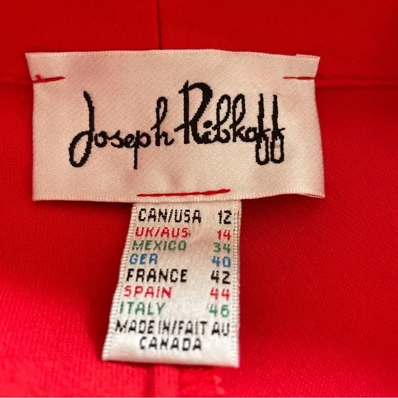 Joseph Ribkoff Style 191196 Ruched zip up jacket
Jacket - Picture 13 of 15